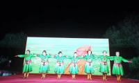 中奧物業(yè)多個小區(qū)舉行中秋國慶雙節(jié)聯(lián)歡晚會