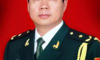 “雙減”讓教育返璞歸真，這位將軍作家用鏗鏘筆力寫盡人間綿綿真情
