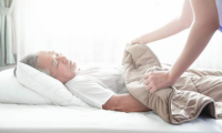 父母年紀(jì)大腰不好？東寶床墊呵護(hù)睡眠健康