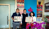 品質(zhì)再加冕！瑞明柚木窗連續(xù)6年權(quán)威認證，劉輝主任親頒六項品質(zhì)榮譽