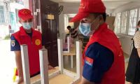 魚峰消防救援站黨員到社區(qū)報(bào)道開展服務(wù)活動(dòng)