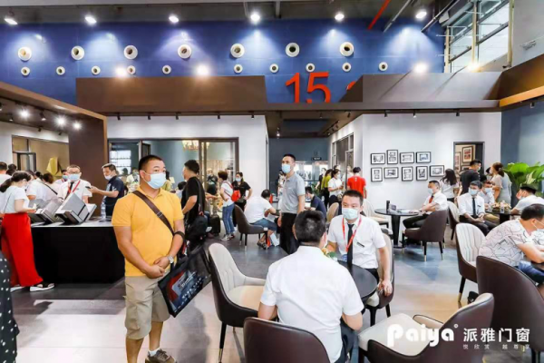 門窗十大品牌派雅門窗：奮斗的2020，一起翱翔！