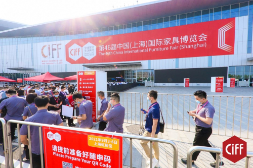 專業(yè)制造服務(wù)全球，蜀鋒刃刀完美亮相中國家博會，彰顯刀具品牌領(lǐng)導(dǎo)力
