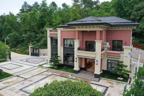 農(nóng)村自建房，這才是爸媽喜歡的養(yǎng)老別墅，典雅大氣又好住