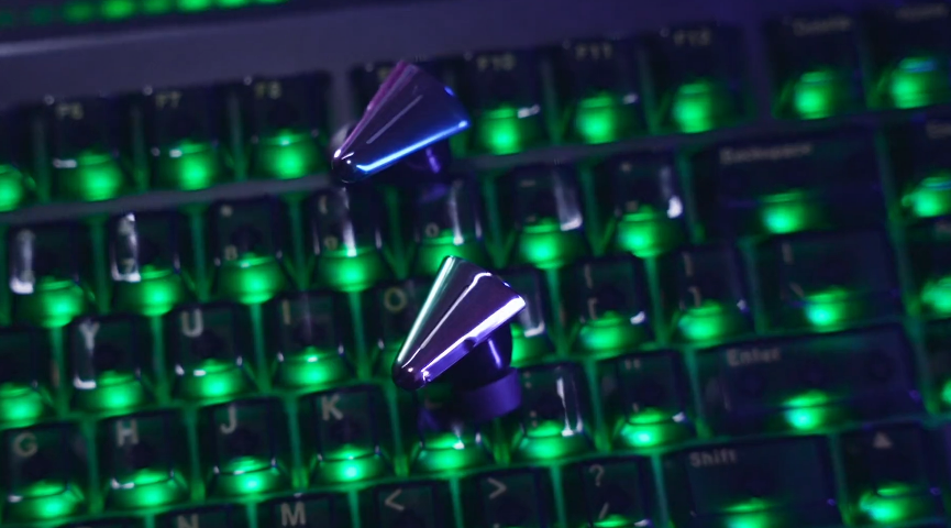 怒喵新耳機(jī)“窩里橫”，CYBERBLADE 專注室內(nèi)使用