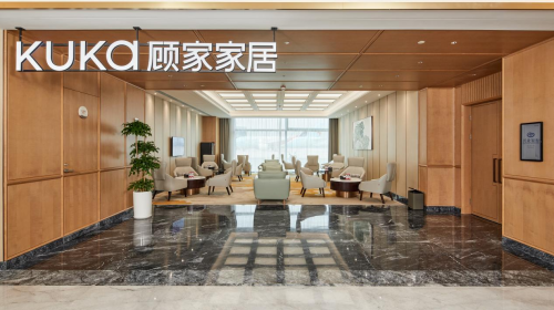 攜手蕭山機(jī)場(chǎng)打造杭州新地標(biāo)，顧家家居成亞運(yùn)機(jī)場(chǎng)獨(dú)家沙發(fā)供應(yīng)商