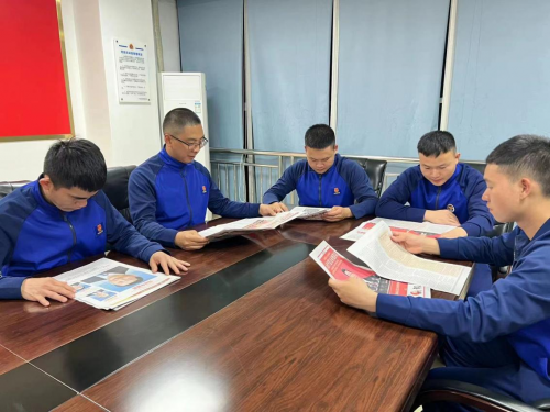 深圳寶安消防救援隊(duì)伍“四個(gè)模式”聚焦學(xué)習(xí)全國“兩會(huì)”精神