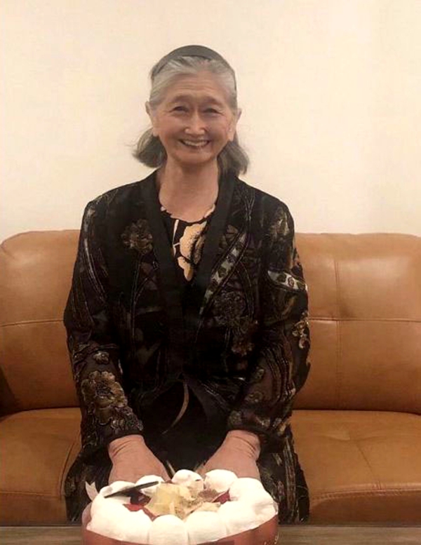 名人百科首席顧問——愛國(guó)華僑蔣麗莎