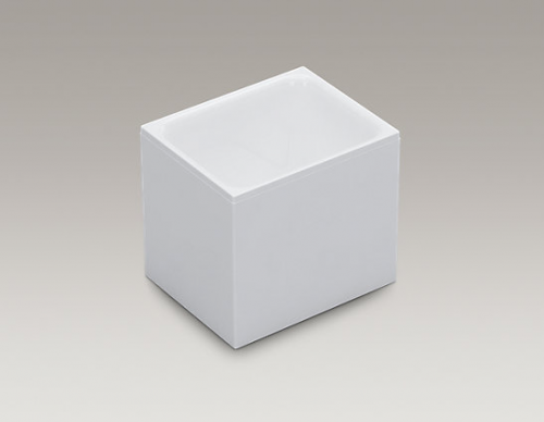 不挑布局的小浴室救星！科勒浴缸玲納，裝下高品質(zhì)沐浴夢