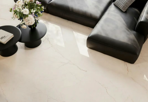 ?現(xiàn)代極簡風(fēng)格品牌瓷磚優(yōu)選指南：誰更懂純粹美學(xué)？